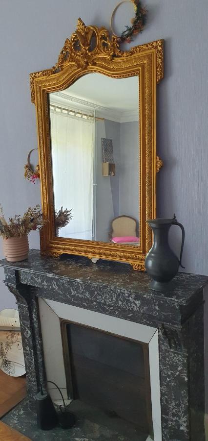 La Petite Porte Verte Bouilland Exteriör bild